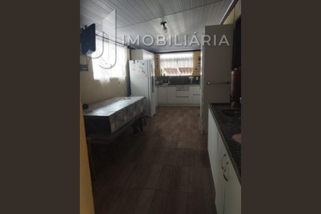 12_photo/95276a1521.07fb07773285f6be-ATLAS-dbb47f64-e87a-4e4a-8c9a-ea2a404b3ee8.jpg de casa à venda com 6 quartos, 234m² em Santinho, Florianópolis