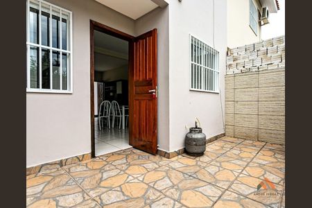 5_photo/95276a157d.e6f02a1e96aef2b1-ATLAS-03c624ec-3a78-4d1b-86d9-ead476e39d26.jpg de casa à venda com 2 quartos, 75m² em Ingleses Norte, Florianópolis