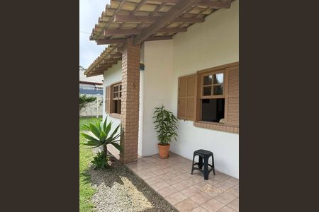 8_photo/95276a15bb.bb2cfda027800a9a-ATLAS-565f72b9-b528-423f-81a1-ff3e644ca73f.jpg de casa à venda com 3 quartos, 130m² em Ingleses do Rio Vermelho, Florianópolis