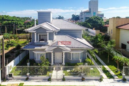 8_photo/95276a1727.46ae6cbe0761d4fa-ATLAS-8a88d734-dbd6-47af-8609-ea89bd4a830e.jpg de casa à venda com 4 quartos, 263m² em Ingleses do Rio Vermelho, Florianópolis