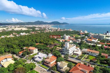 6_photo/95276a1727.46ae6cbe0761d4fa-ATLAS-bdd1d6d3-b15b-4653-a4bb-490e217ddecd.jpg de casa à venda com 4 quartos, 263m² em Ingleses do Rio Vermelho, Florianópolis