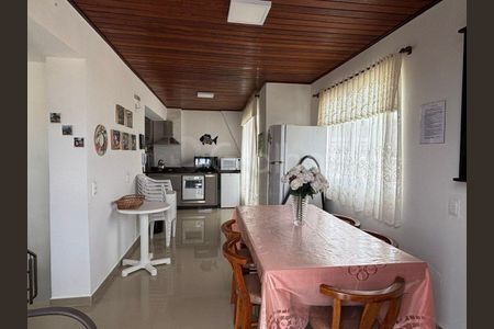 8_photo/95276a1a3f.a9facac2f36a867f-ATLAS-548f22f4-3c4a-4ff7-bd2d-44a572a61203.jpg de apartamento à venda com 3 quartos, 153m² em Ingleses do Rio Vermelho, Florianópolis
