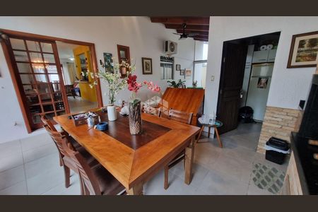 7_photo/95276a1adf.e78a3bff2ad56a74-ATLAS-e70a7311-4e49-4597-9ca2-23e2ec974066.jpg de casa à venda com 3 quartos, 255m² em Ingleses do Rio Vermelho, Florianópolis