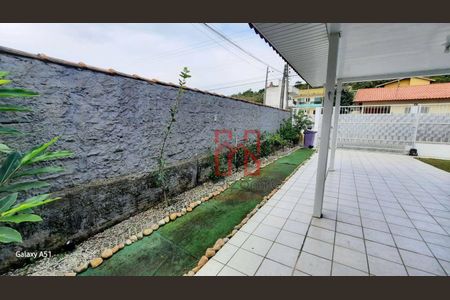 3_photo/95276a1ae9.49c40a4e0c1b1036-ATLAS-3112729f-3f3d-4faf-a3b8-7be10ed2b72c.jpg de casa à venda com 2 quartos, 105m² em Ingleses do Rio Vermelho, Florianópolis