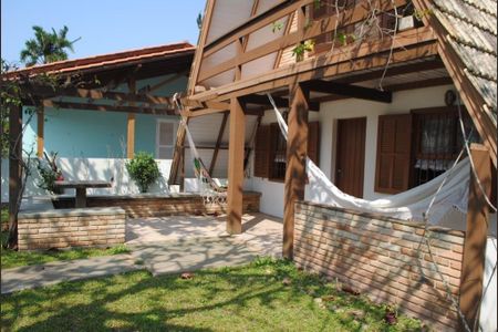 18_photo/95276a1b6f.ceff8192393c33de-ATLAS-3d4f67a7-4c1b-4393-9e06-93028fb23b25.jpg de casa para alugar com 3 quartos, 100m² em Ingleses do Rio Vermelho, Florianópolis