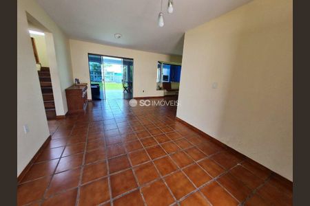 6_photo/95276a1bc1.00db930ccfc38507-ATLAS-707967f1-e754-4c69-975e-ec59cd7af98e.jpg de casa à venda com 5 quartos, 221m² em Ingleses do Rio Vermelho, Florianópolis