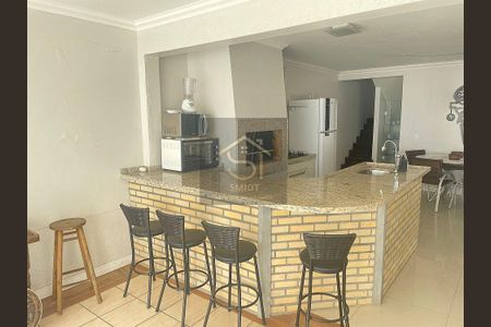 5_photo/95276a3c37.5b63f18bcccc212e-ATLAS-ba76b8cb-eec6-4529-9225-e3bd0238a064.jpg de casa à venda com 6 quartos, 300m² em Ingleses Norte, Florianópolis