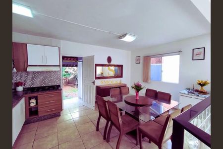 10_photo/95276a3e67.4b1992a7ab35c141-ATLAS-ed13bcd1-8e15-4041-82e5-e00fca84c922.jpg de casa à venda com 5 quartos, 200m² em Ingleses Norte, Florianópolis