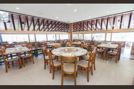 8_photo/95276a5de5.00c6b8aaf24b848e-ATLAS-c7ed1aa2-576c-4ff1-9d4b-c630fe545c29.jpg de apartamento à venda com 4 quartos, 207m² em Santinho, Florianópolis