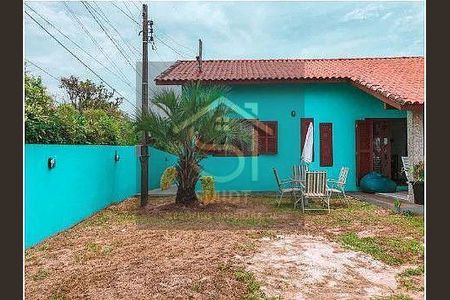 2_photo/95276a68e1.adbb37f92a381176-ATLAS-2f312123-e02a-47fa-a36c-c21a64f39846.jpg de casa para alugar com 3 quartos, 150m² em Santinho, Florianópolis