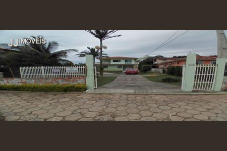 24_photo/95276a6997.01e58fe0f594459a-ATLAS-ad328ab0-7549-4de0-bba8-070fc25bef2f.jpg de casa à venda com 4 quartos, 200m² em Ingleses do Rio Vermelho, Florianópolis