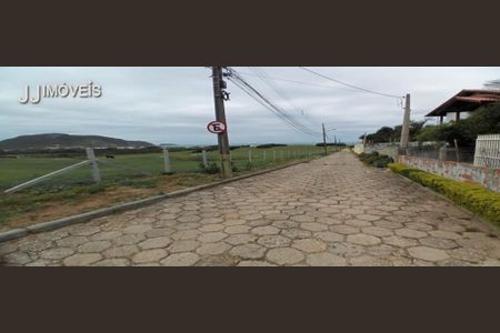 25_photo/95276a6997.01e58fe0f594459a-ATLAS-e9396f56-7d59-461b-b9f4-4cf9e3339b61.jpg de casa à venda com 4 quartos, 200m² em Ingleses do Rio Vermelho, Florianópolis