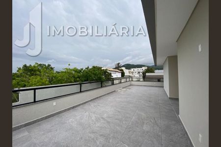 24_photo/95276a7521.93b010492db81155-ATLAS-bec4eb56-b132-4960-82c0-700e0b9d8df3.jpg de casa à venda com 4 quartos, 380m² em Ingleses do Rio Vermelho, Florianópolis