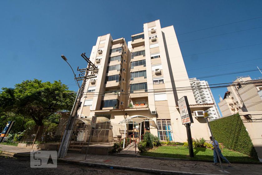 Condomínio Edifício Residencial e Comercial Dom Arthur Morro do