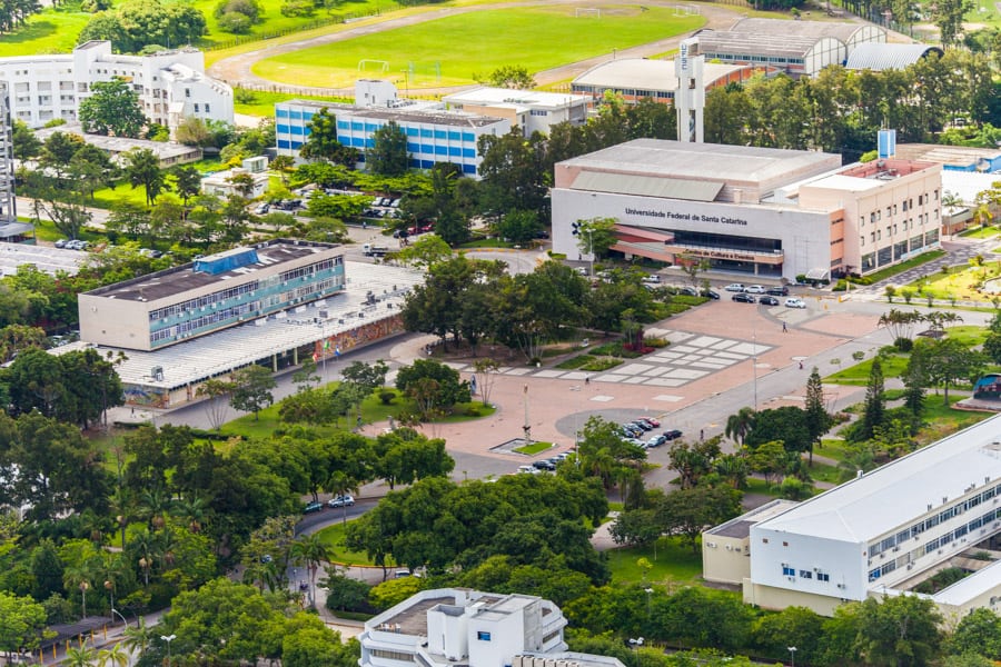 Melhores bairros de Florianópolis para universitários - UFSC aérea