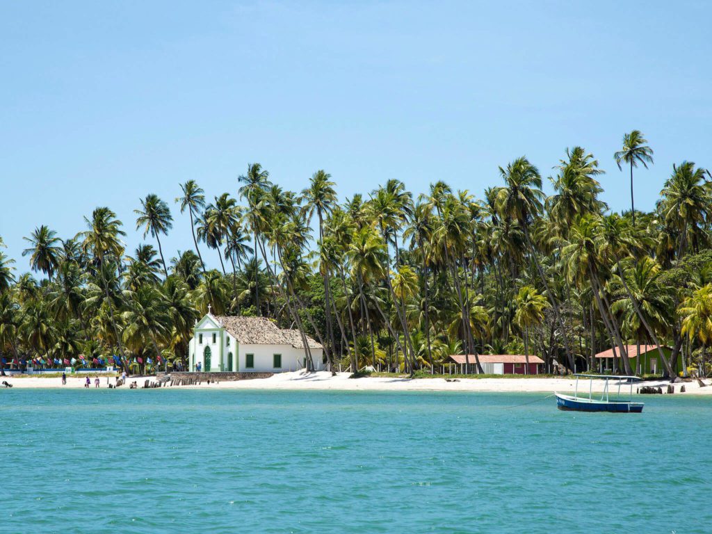 Foto que ilustra matéria sobre o que fazer em Recife mostra a Praia dos Carneiros