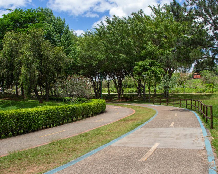 Foto que ilustra matéria sobre Parque Cidade Jundiaí mostra o Parque da Cidade