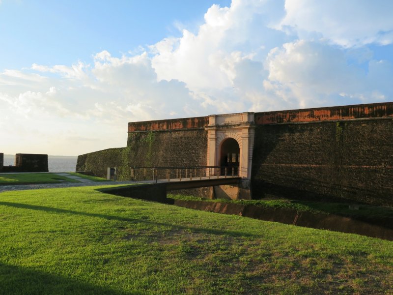 Imagem que ilustra matéria sobre o que fazer em Belém do Pará mostra o Forte do Presépio