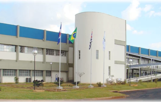 Imagem panorâmica do campus da Universidade Estadual Paulista em Sorocaba para ilustrar matéria sobre faculdades em Sorocaba