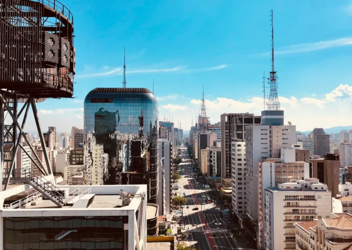 Fotografia de prédios em SP.