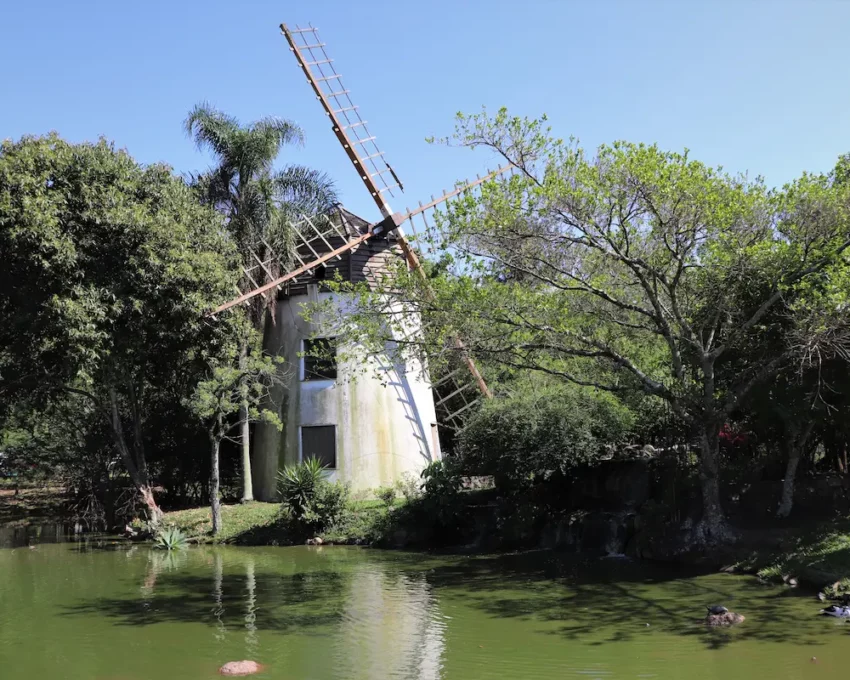 Foto do Parque Moinhos de Vento, conhecido como Parcão.