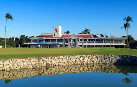 Foto que ilustra matéria sobre clubes em Guarulhos mostra a sede do Arujá Golf Clube (Foto: Divulgação)