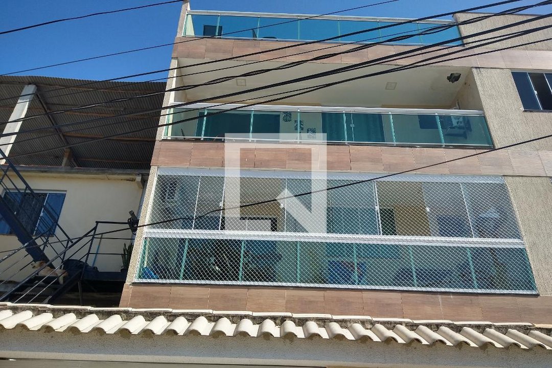 Condomínio em Rua Conde de Rezende, 291, Marechal Hermes Rio de