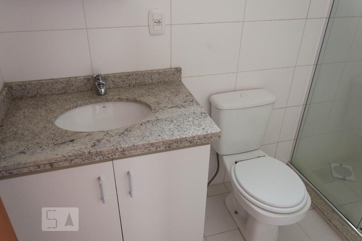 Apartamento à venda com 79m², 2 quartos e 1 vaga