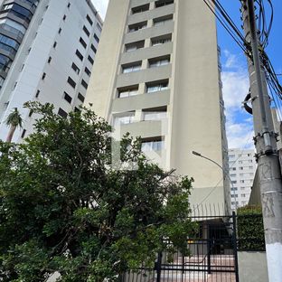 Para arrendamiento — 1831 Rua Atílio Biscuola Louveira, São Paulo 13290-000, Brazil