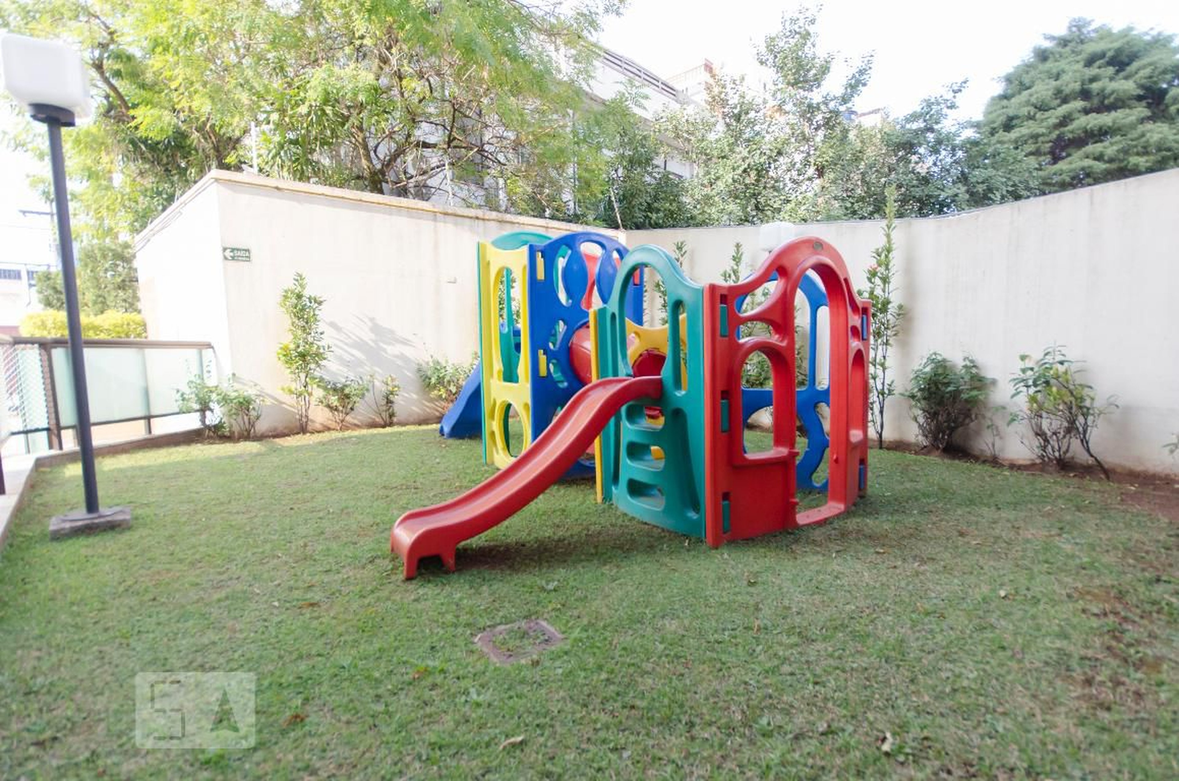 Playground - Edifício Esmeralda Fernanda