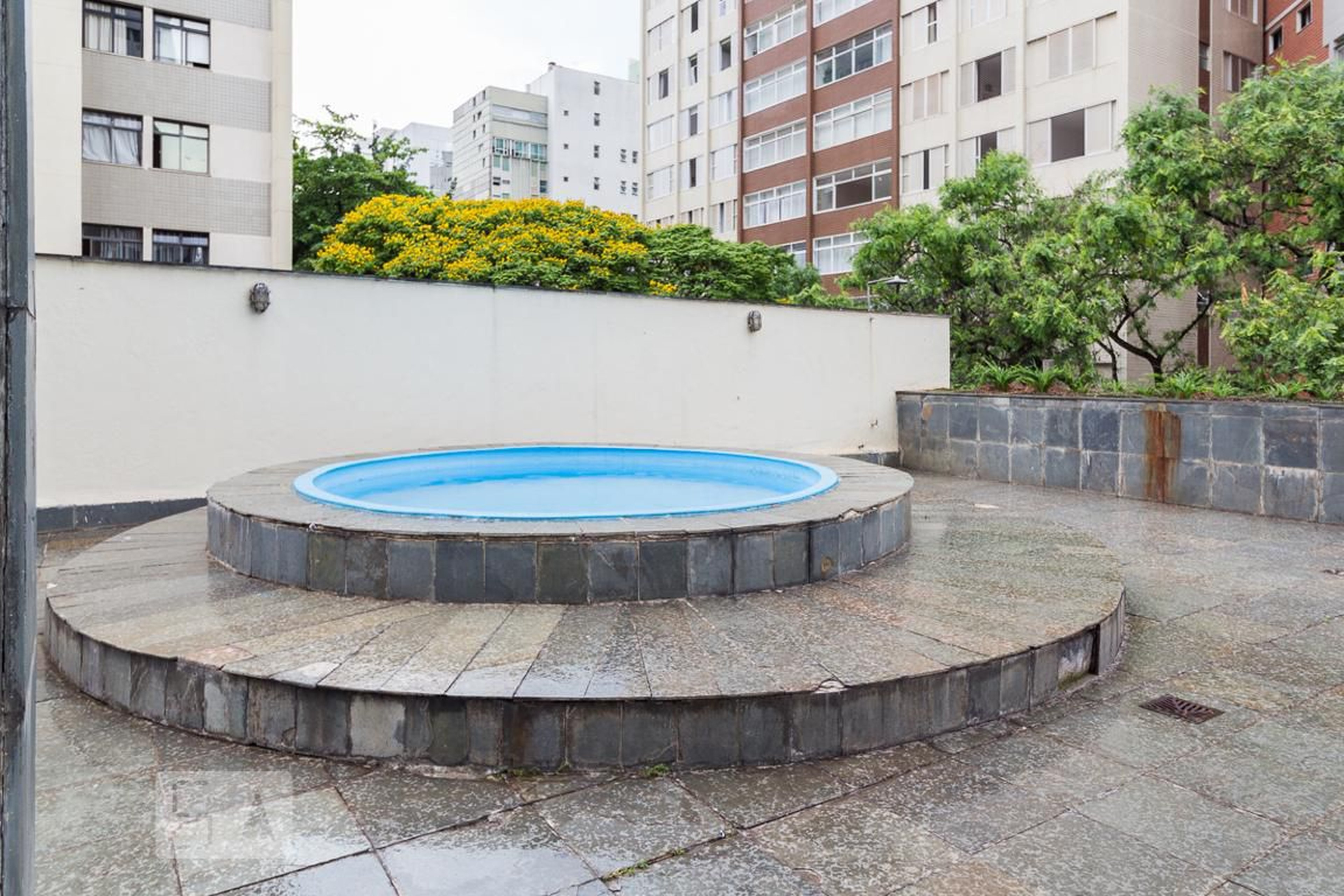 Piscina - Edifício Morada das Palmeiras