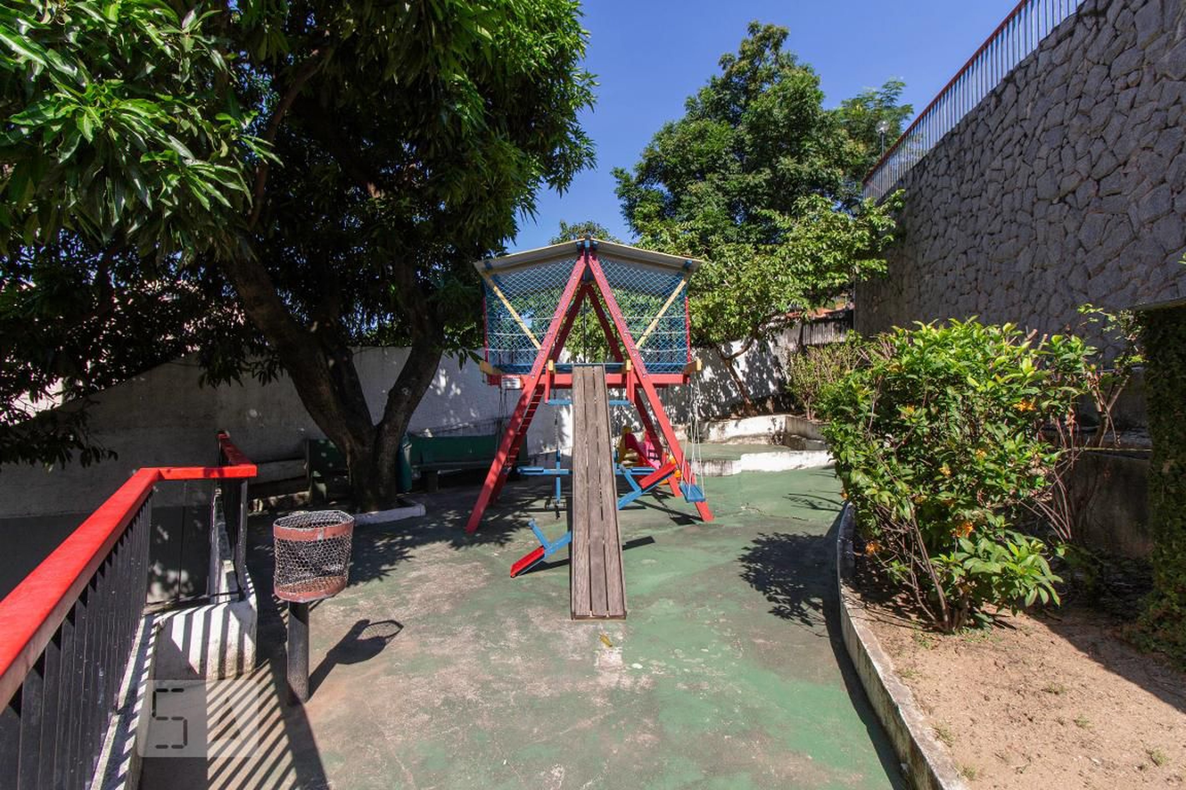 Playground - Vivenda Verde