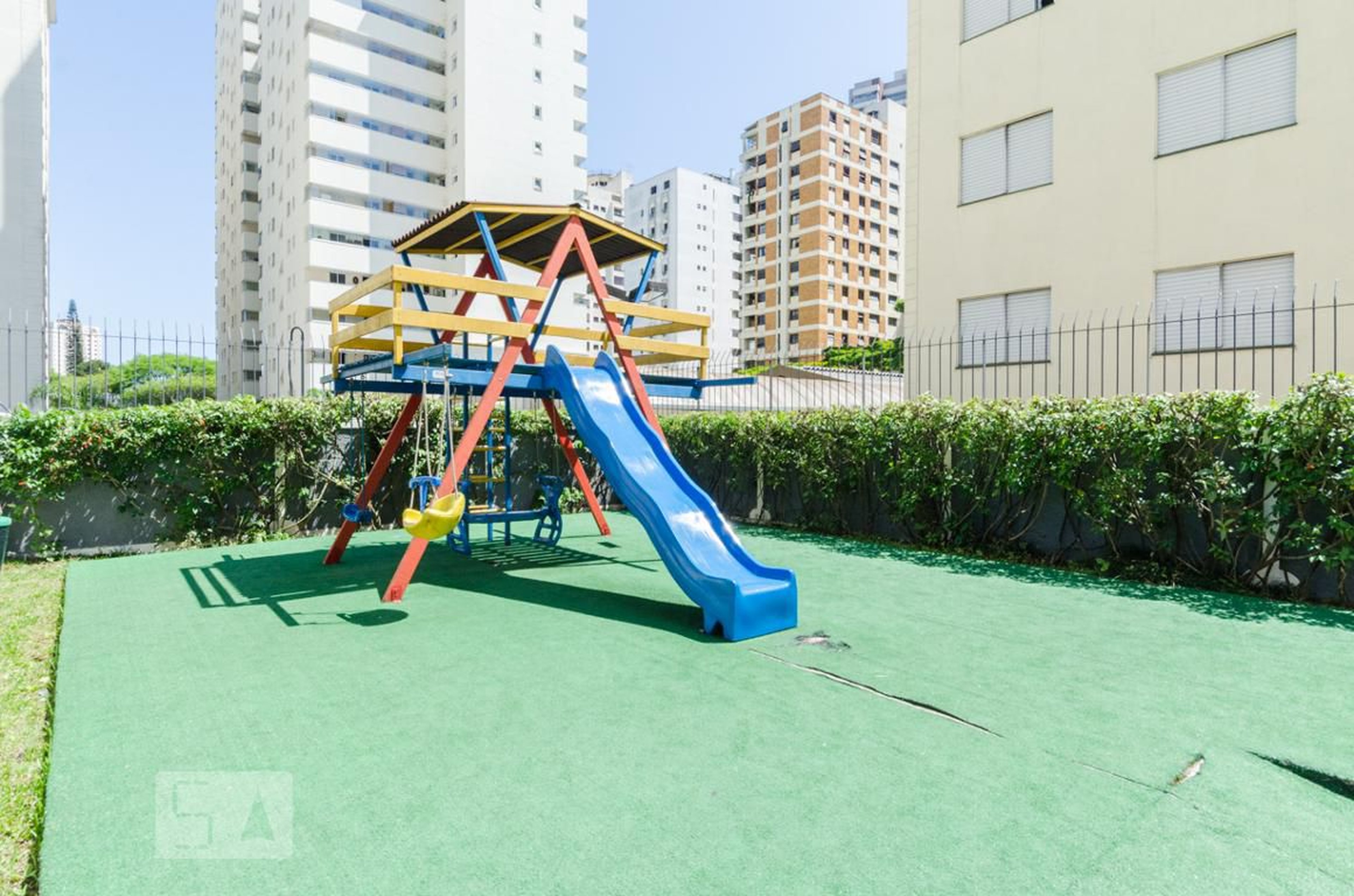 Playground - Mansão Inglaterra