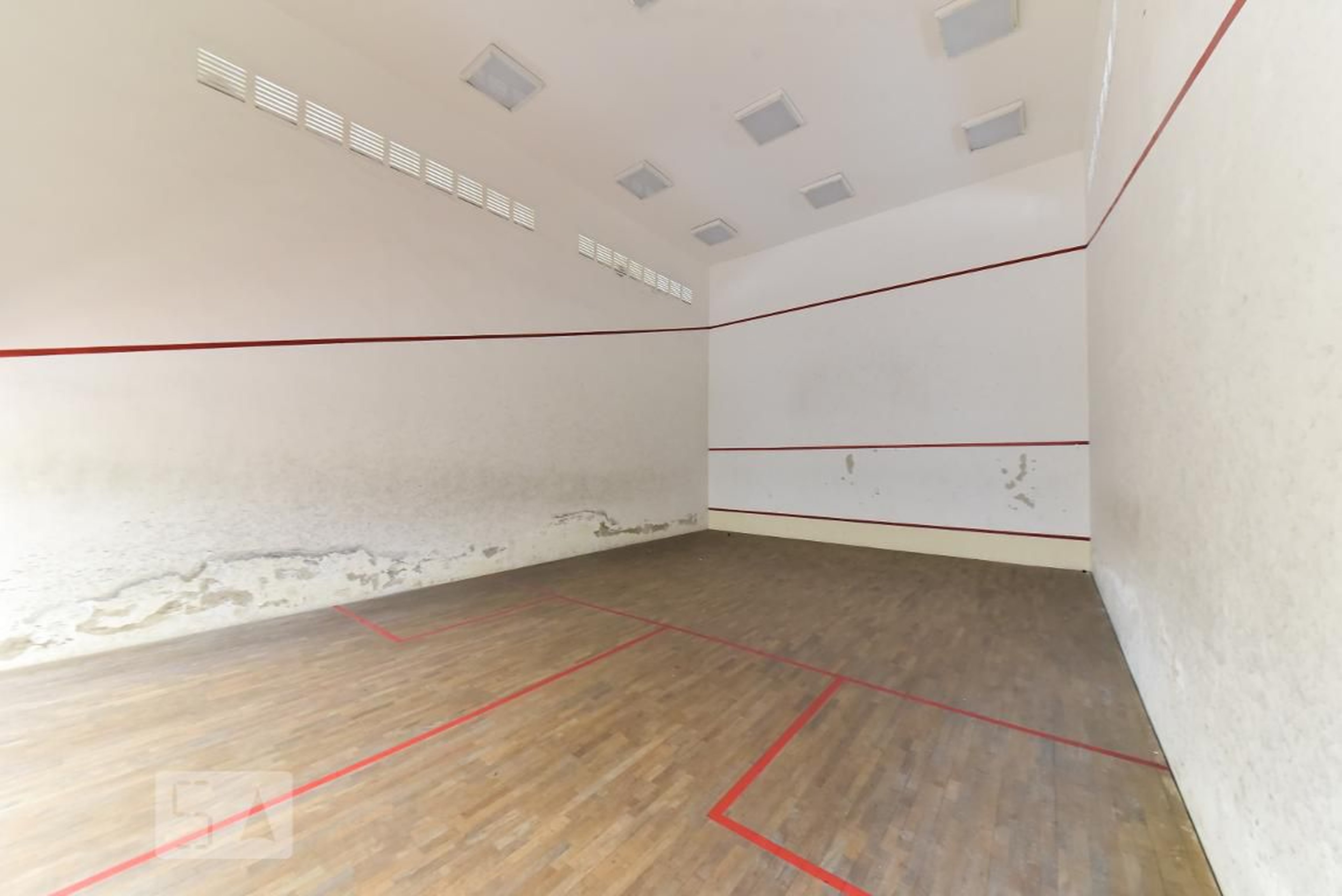 Quadra de Squash - Portal Magistrale