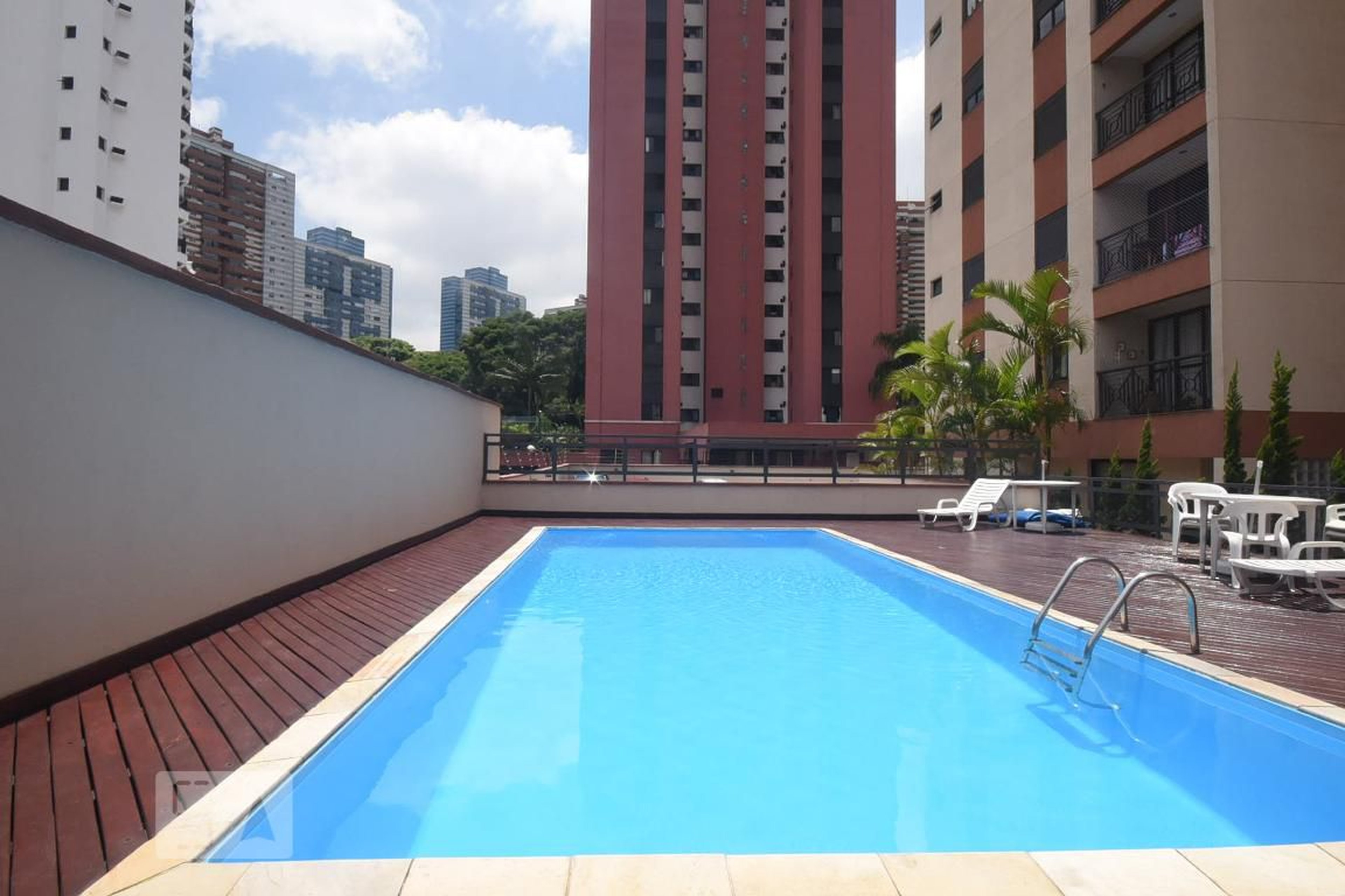 Piscina - ROTERDÃ