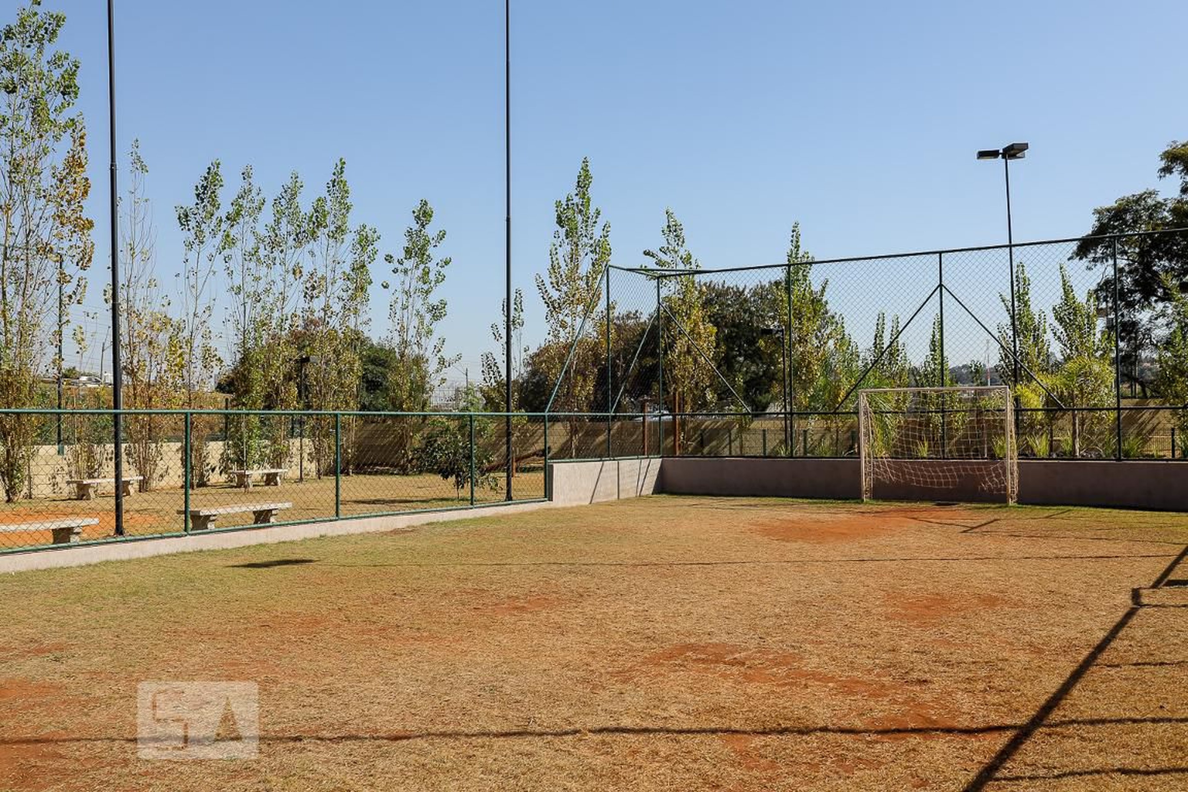 Campo  de Futebol - Parque das Arvores