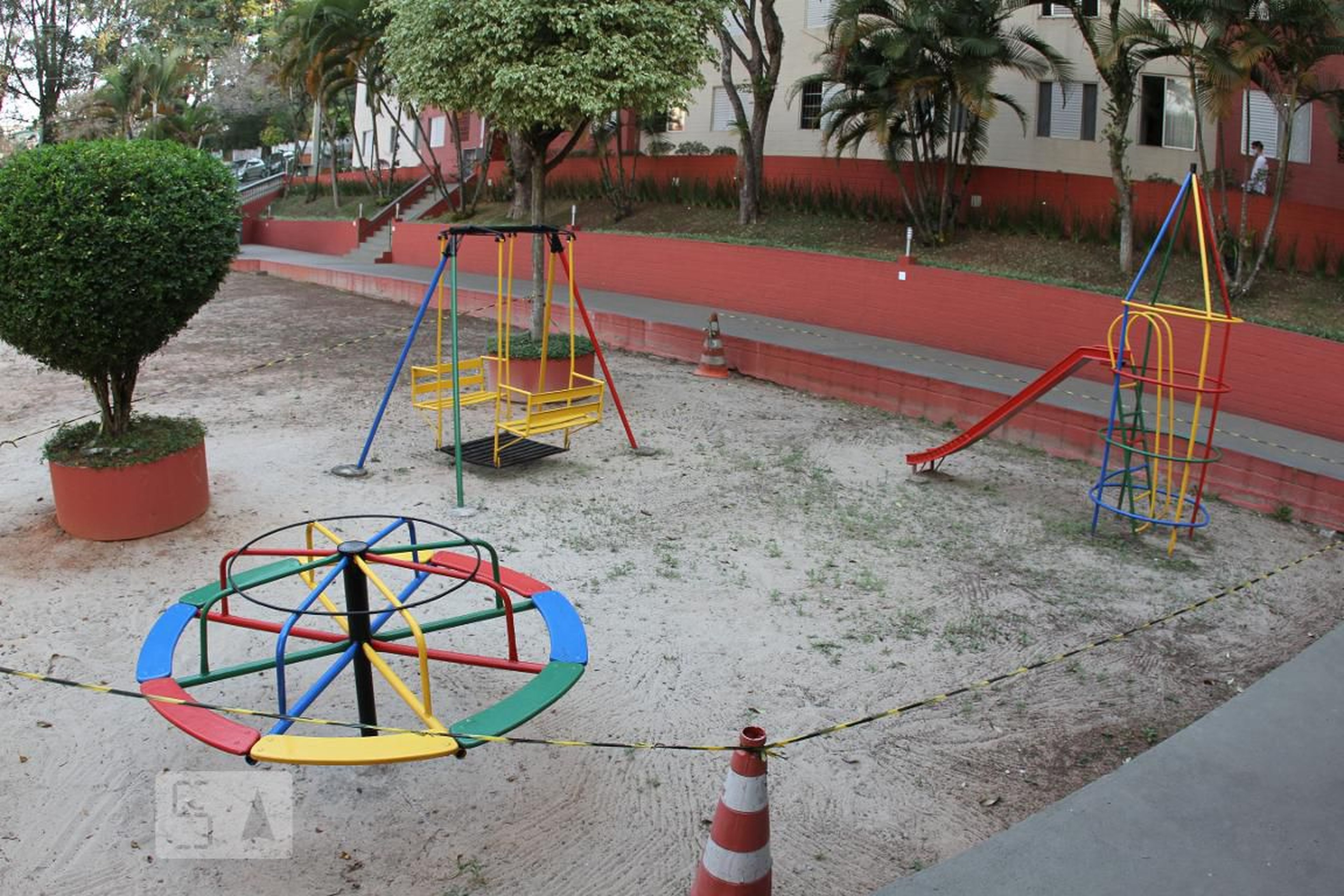 Playground - CONJUNTO HABITACIONAL TUCURUVI 3