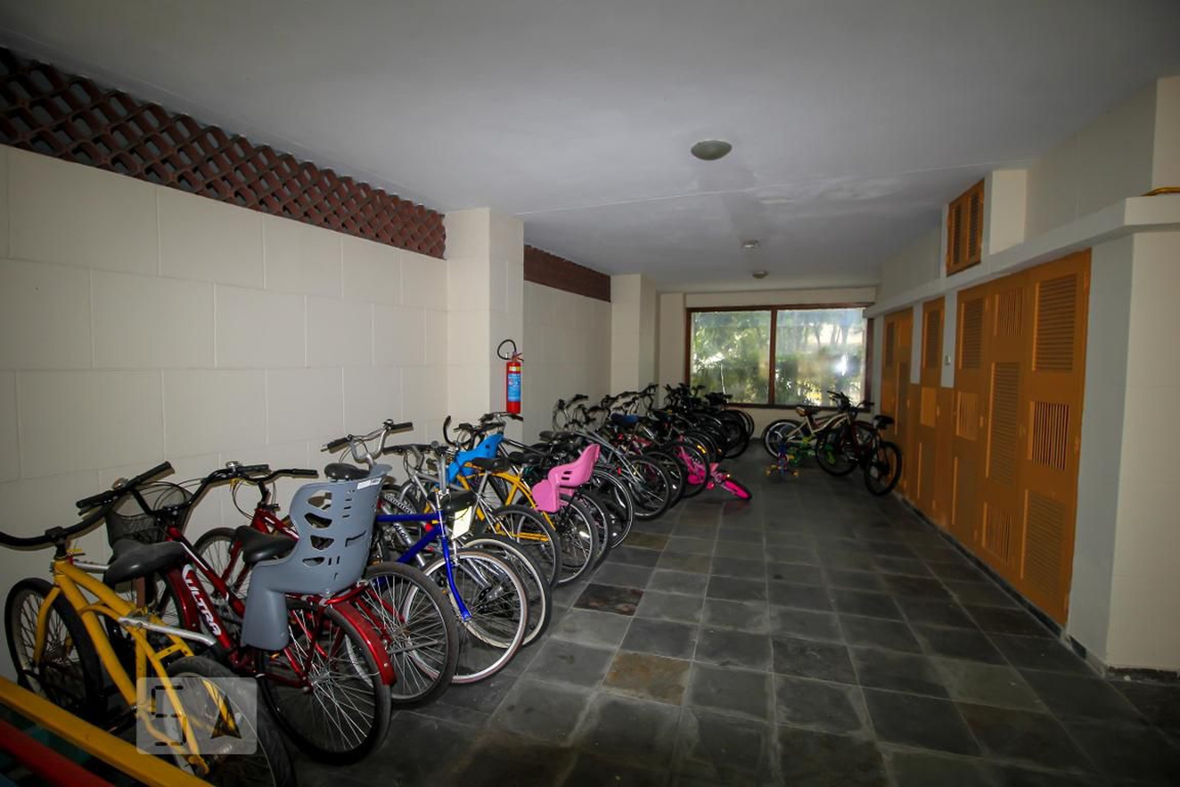 Bicicletario - Edifício Irai