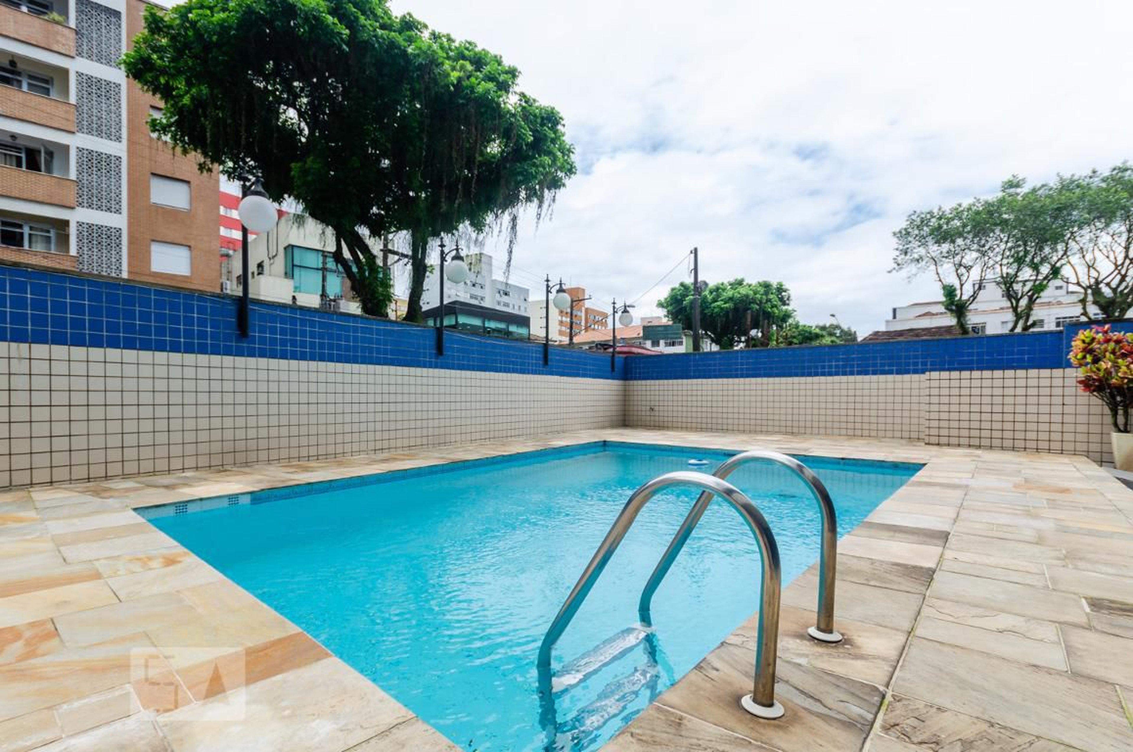 Piscina - Edifício Pontal das Gaivotas