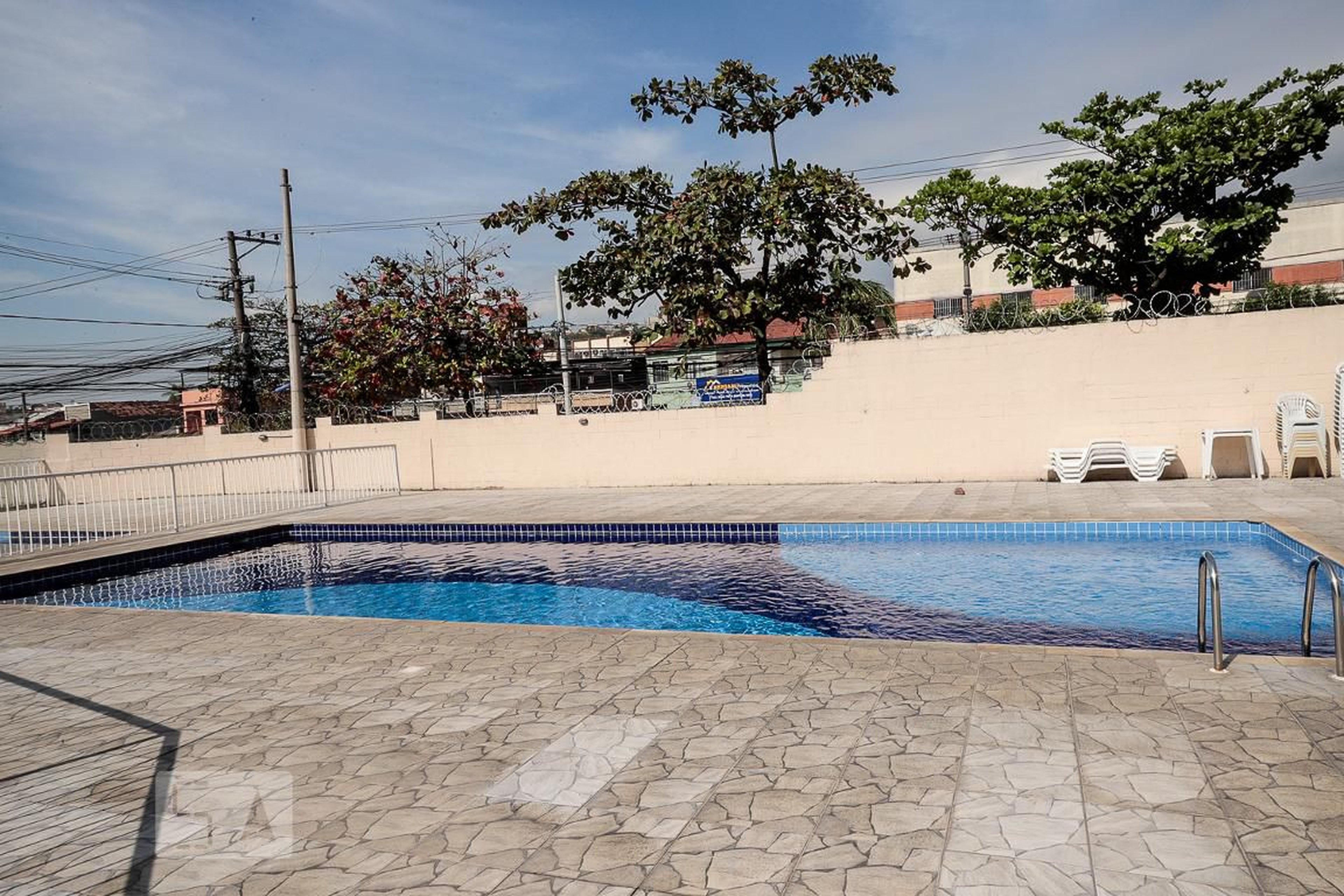 Piscina - Eng Life