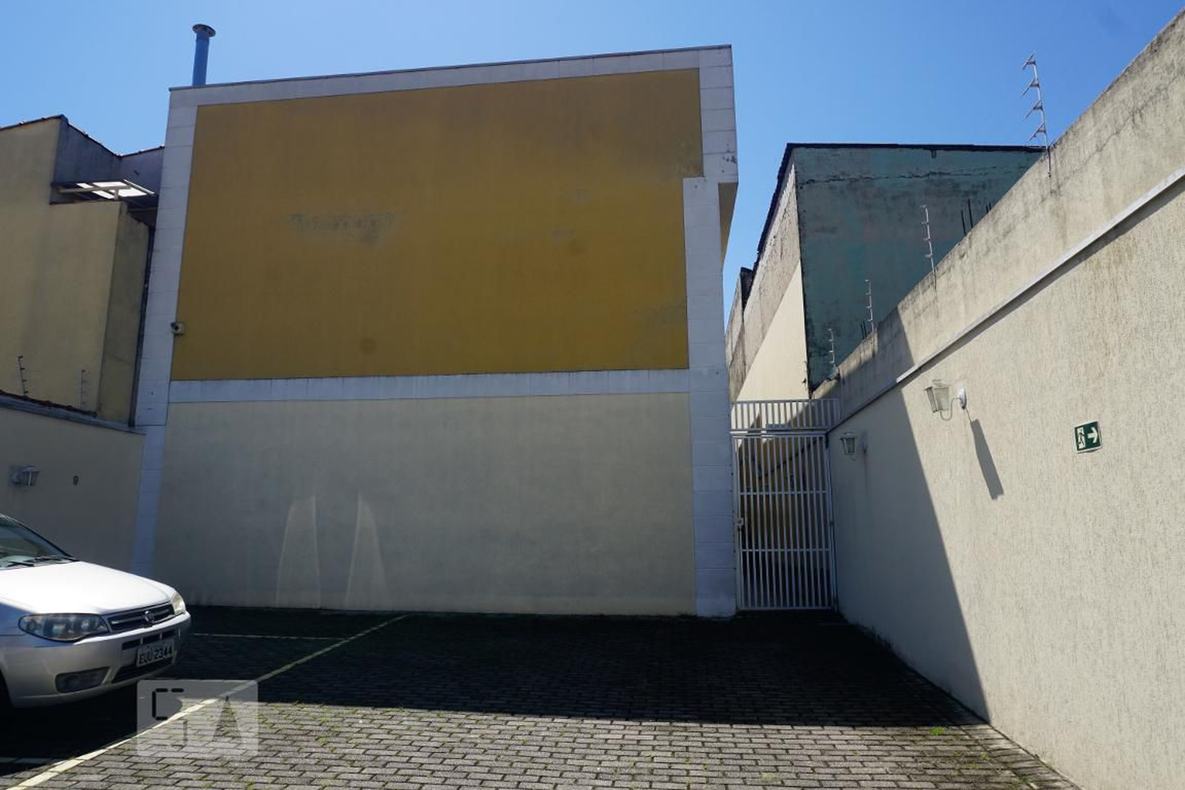 Estacionamento - Residencial São Serapião