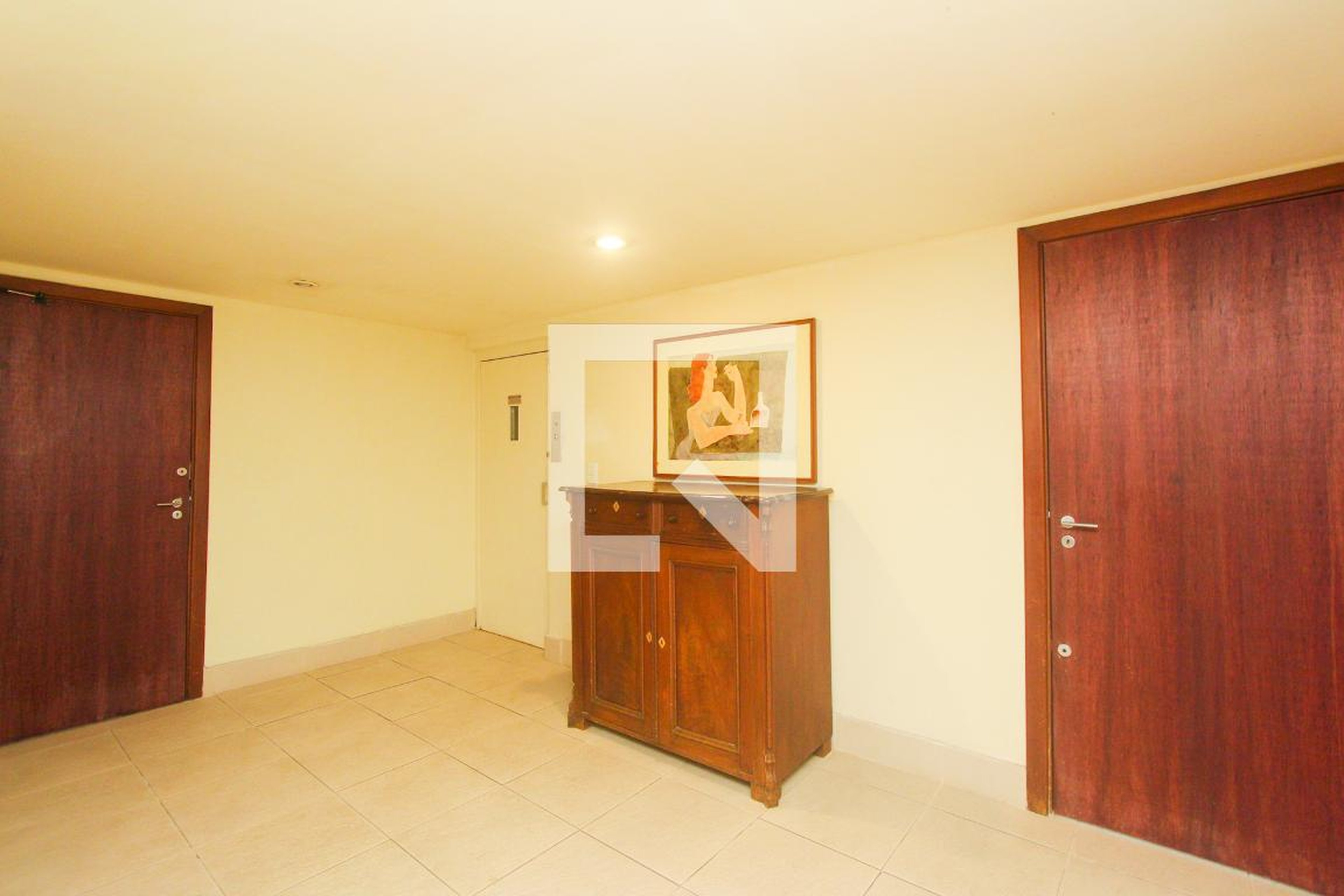 HALL DE ENTRADA - 