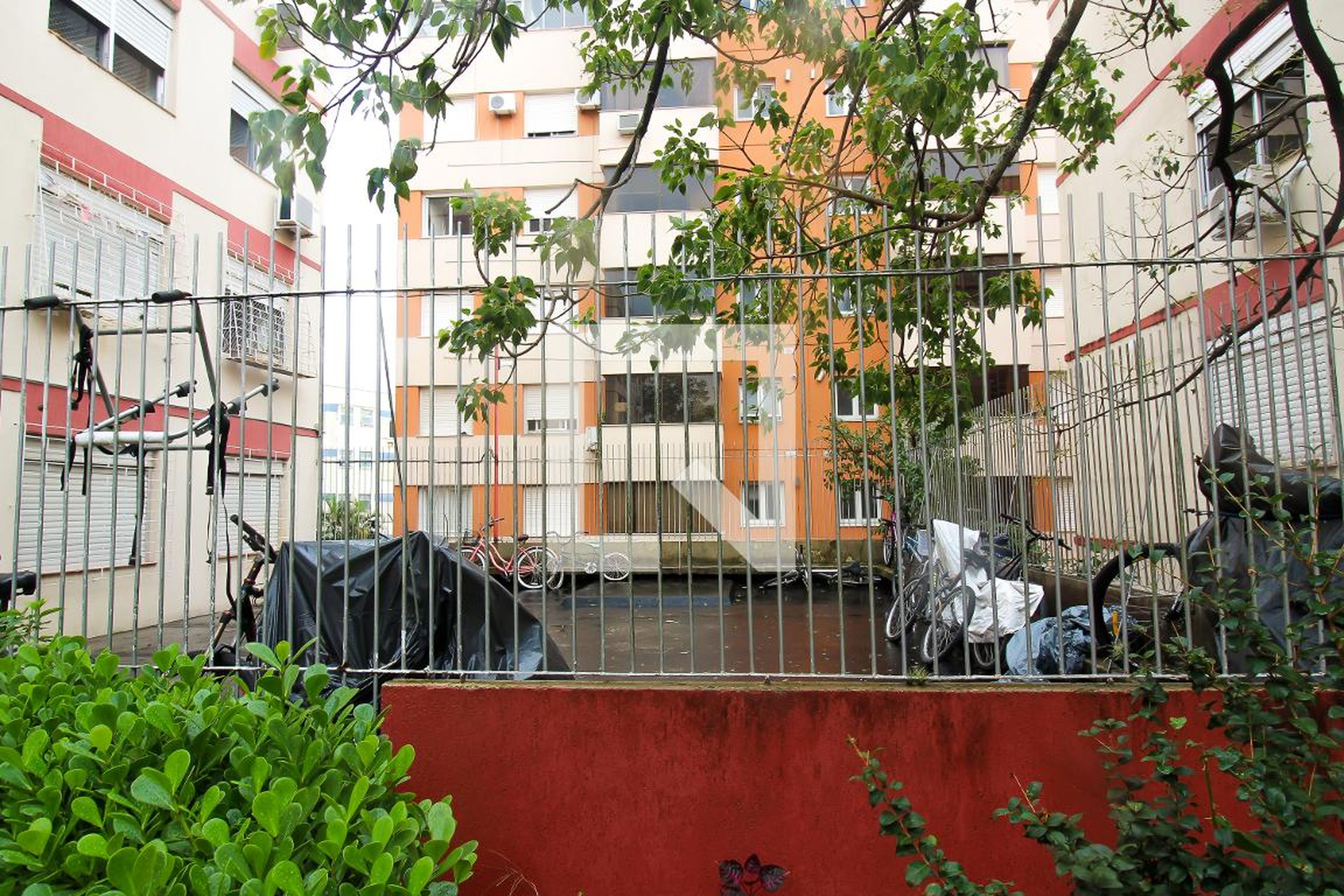 Bicicletário - Edifício Colina das Paineiras