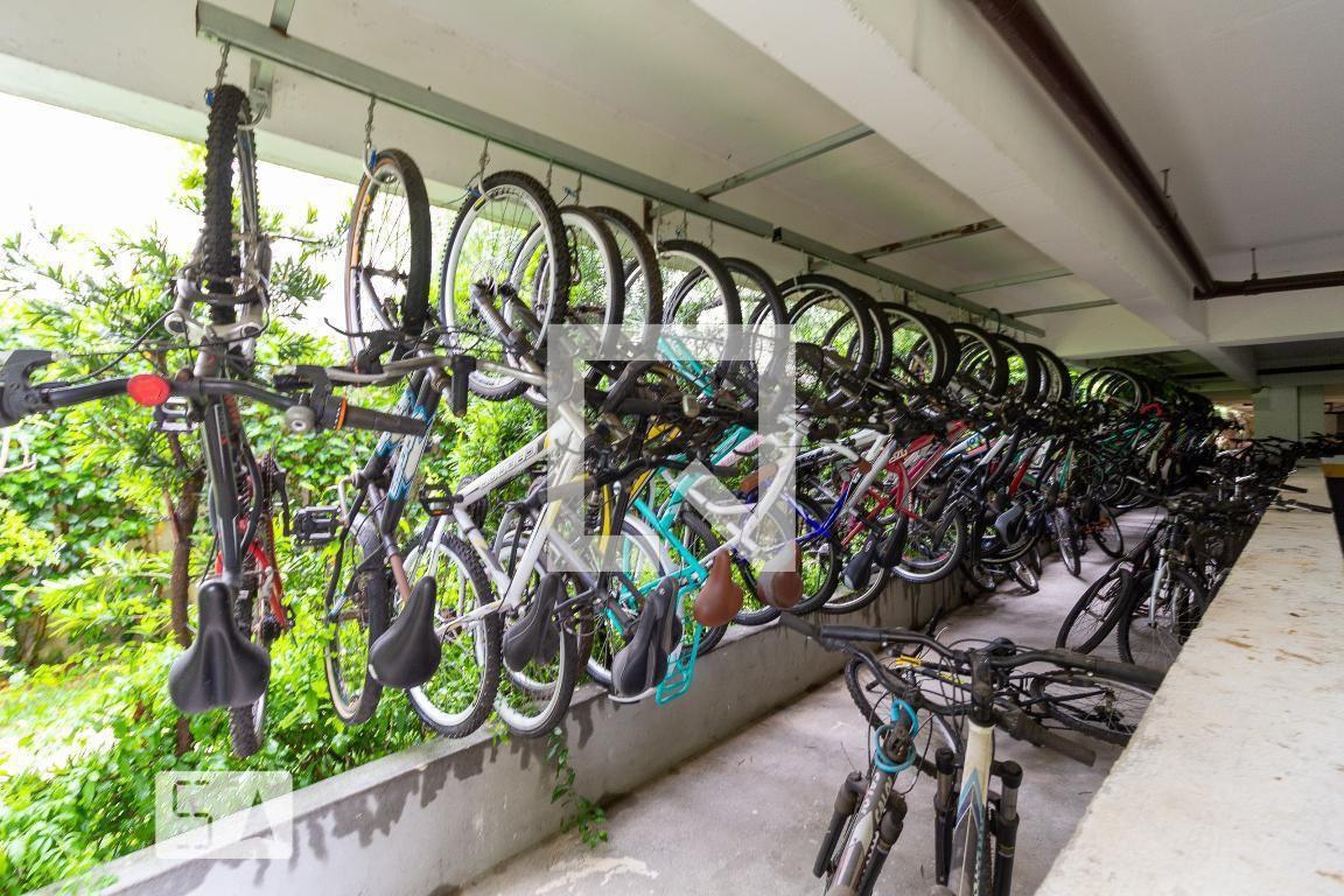 Bicicletário - VILA DE ESPANHA