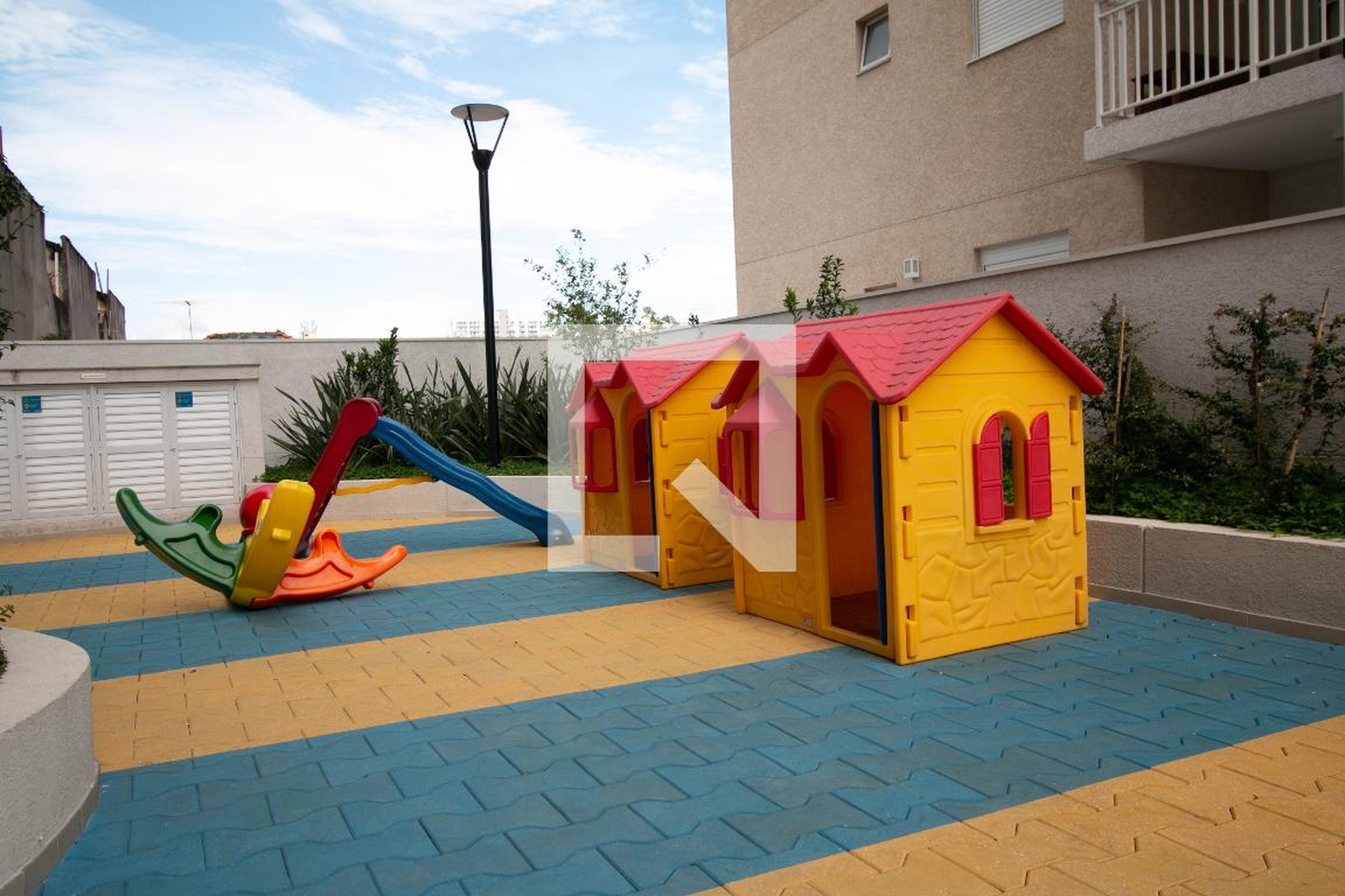Playground - On Belém View