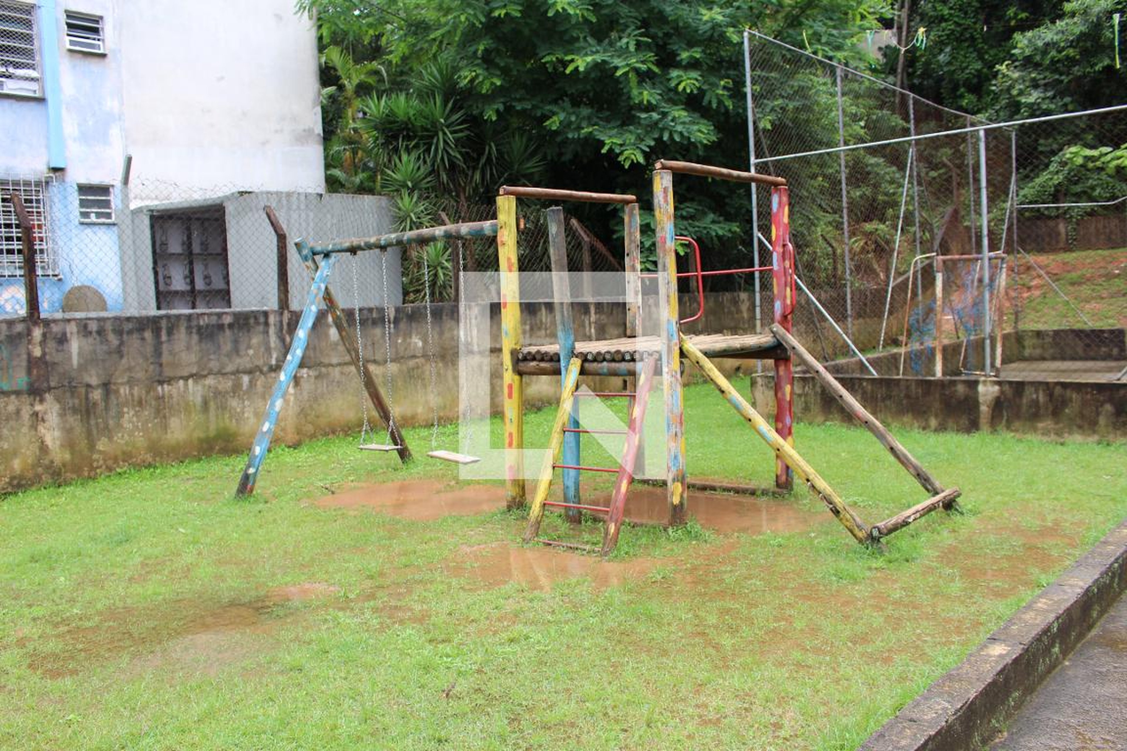 Playground - Edifício Village