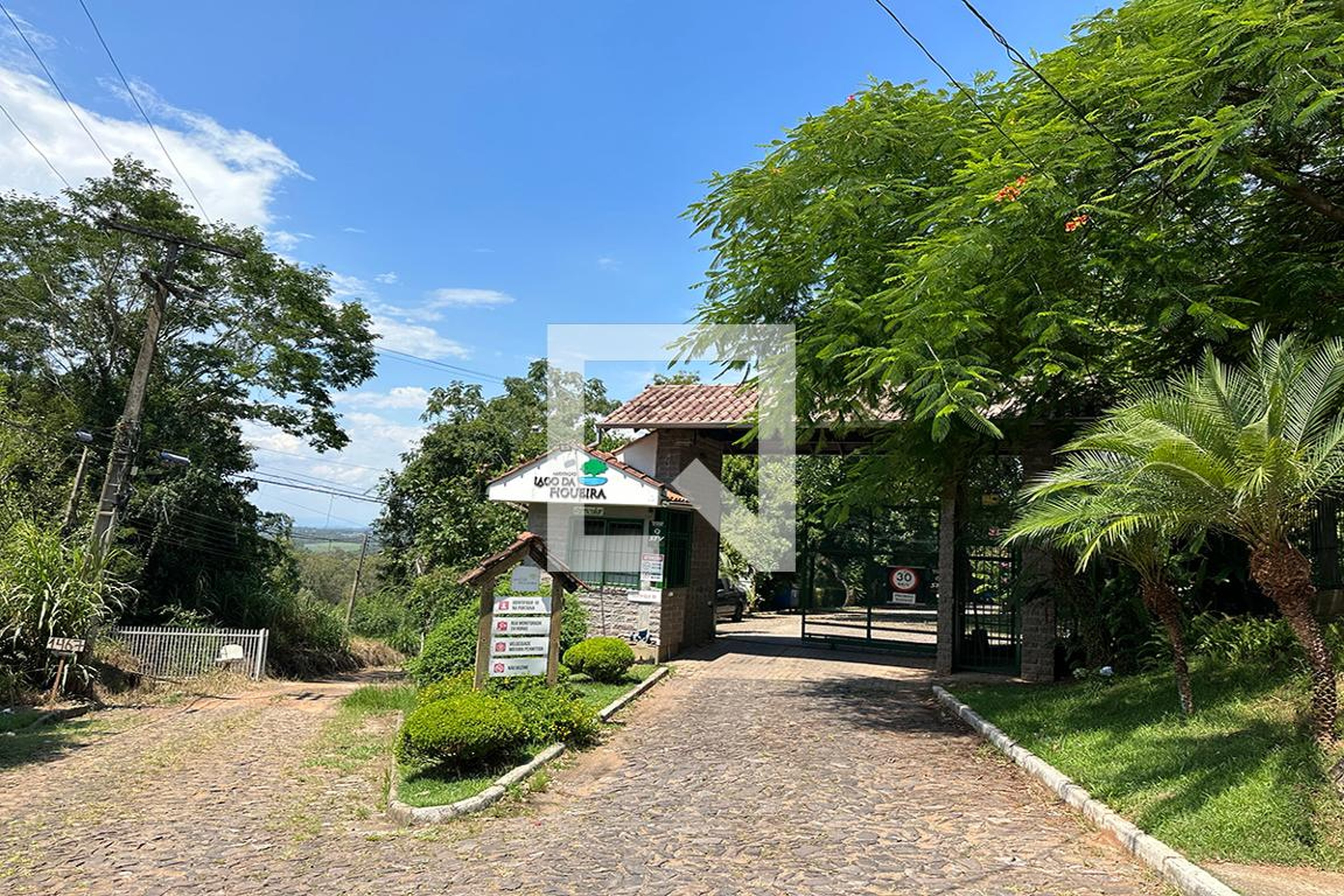 Fachada do Condomínio