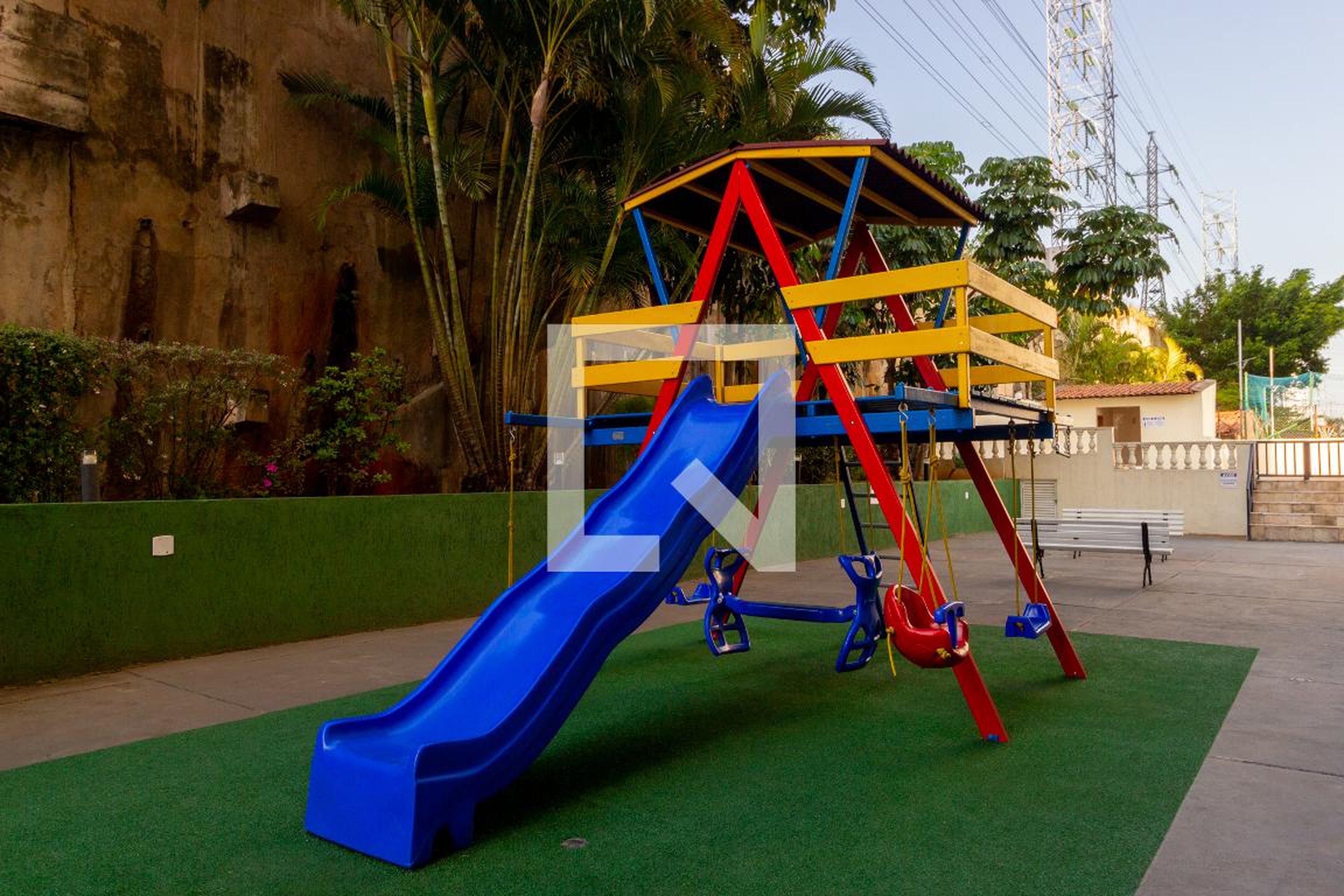 Playground - Edifício Gold Place