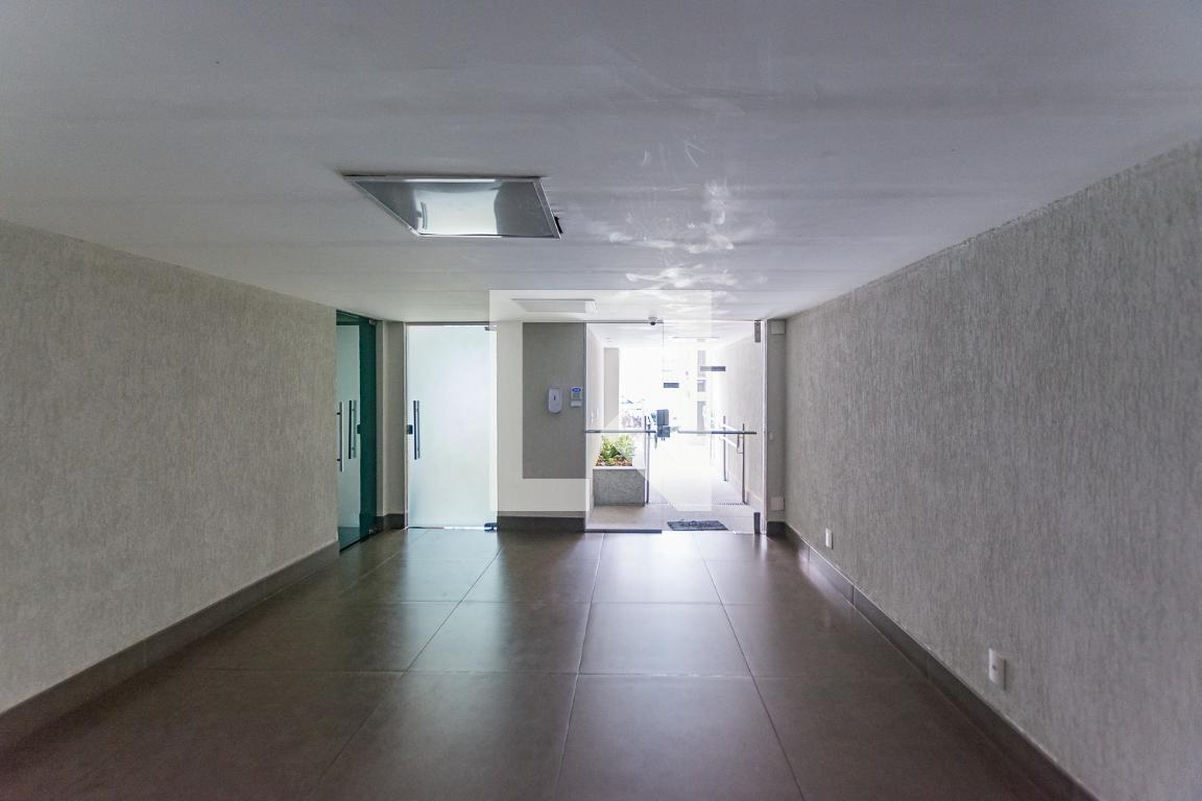 Hall de entrada - Edifício Residencial Domus