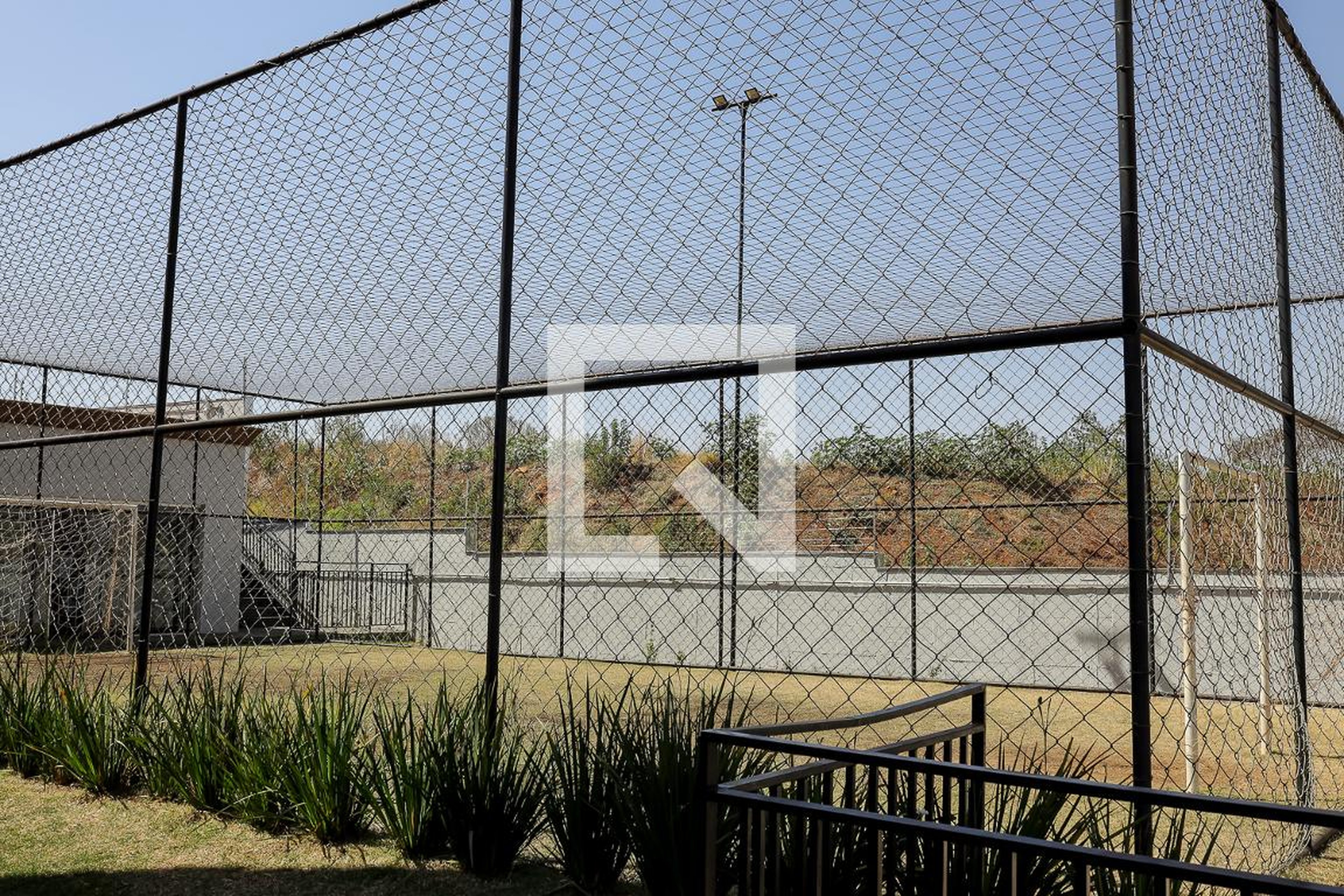 Campo de Futebol - Lar França